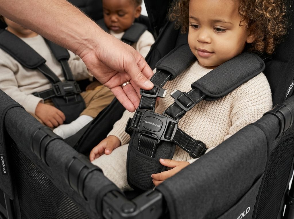 WonderFold W4 Luxe Quad Stroller Wagon